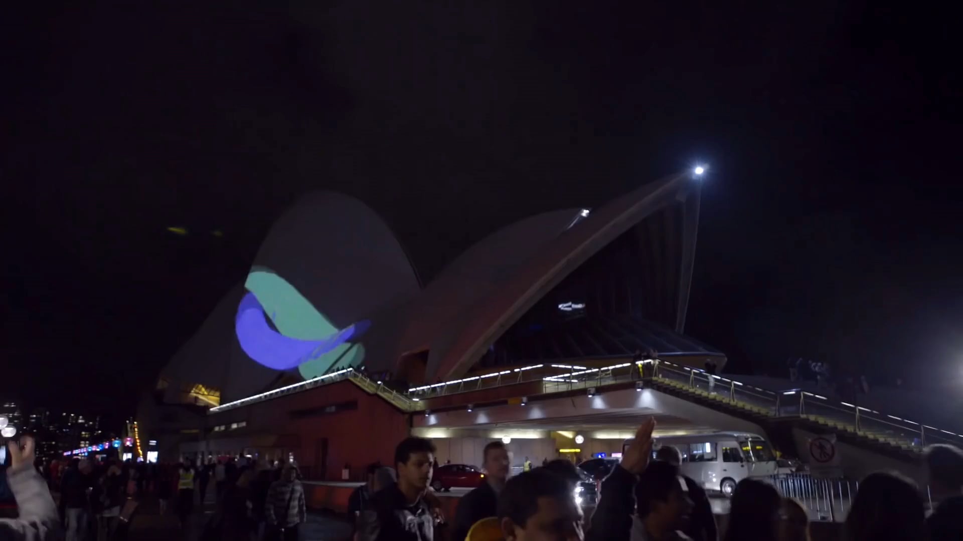 ✎ Sydney Opera House : Living Mural